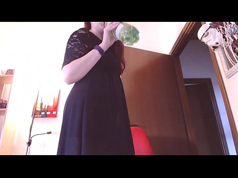 ❤️ Submisivní otrokyně, která miluje špinavé a svůdné kalhotky, je po zhlédnutí tohoto videa nucena masturbovat! ❤️❌ Super sex u nás