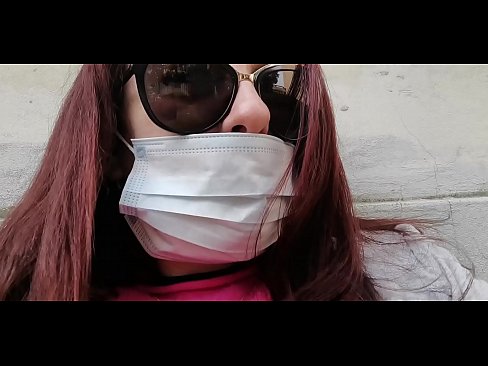 ❤️ Nicoletta se pomstí svému sousedovi a vyčůrá se mu do garáže (Speciál Covid19 Italská karanténa) ❤️❌ Super sex u nás