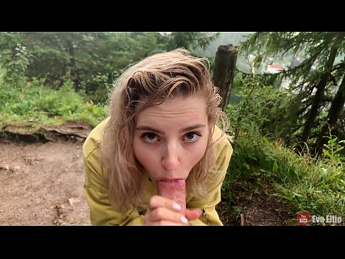 ❤️ Dívka polyká sperma po veřejném orálu - Eva Elfi ❤️❌ Super sex u nás